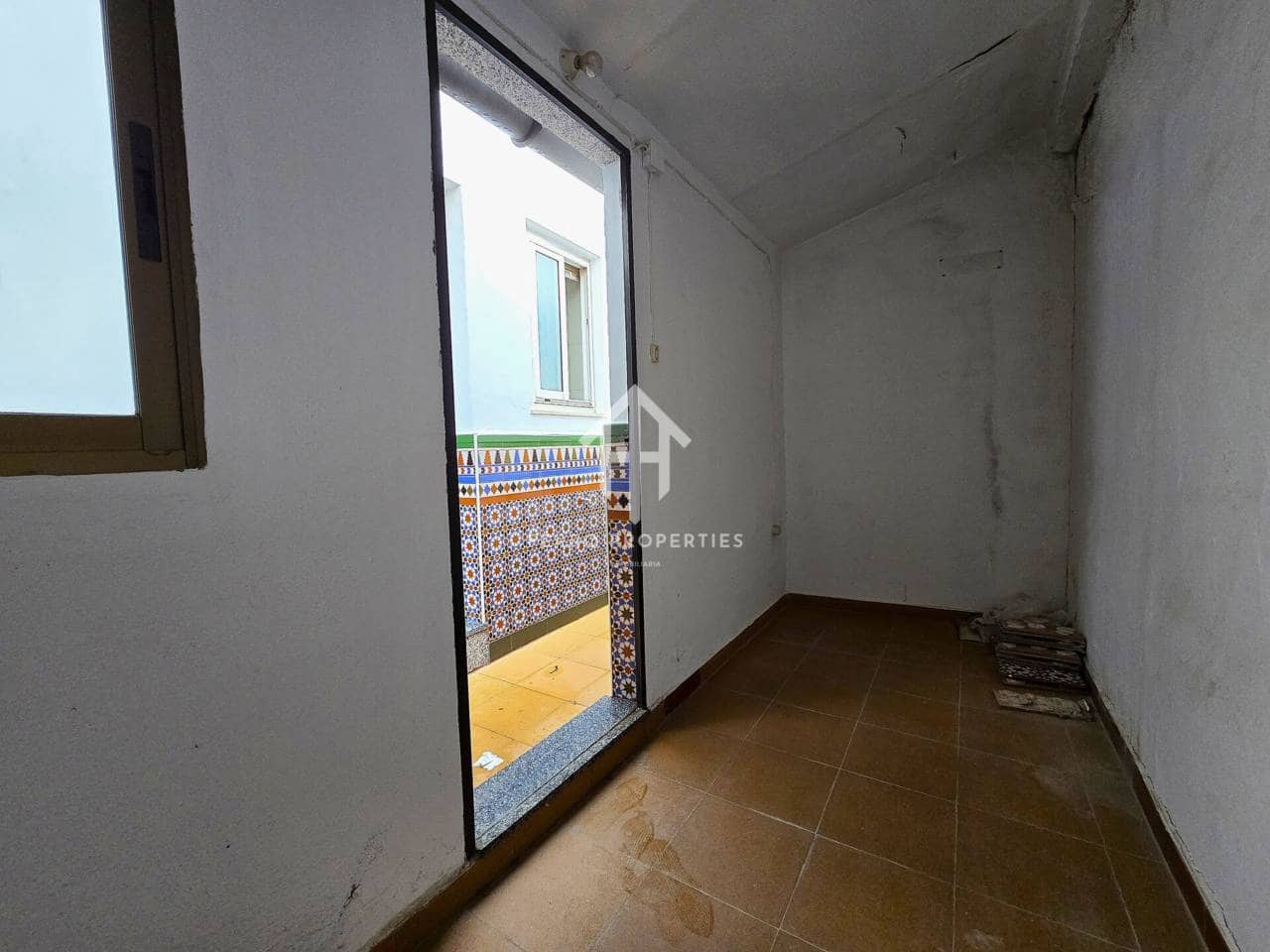 3 bedroom Flat for sale in Loja - € 63,900 (Ref: 9500974)