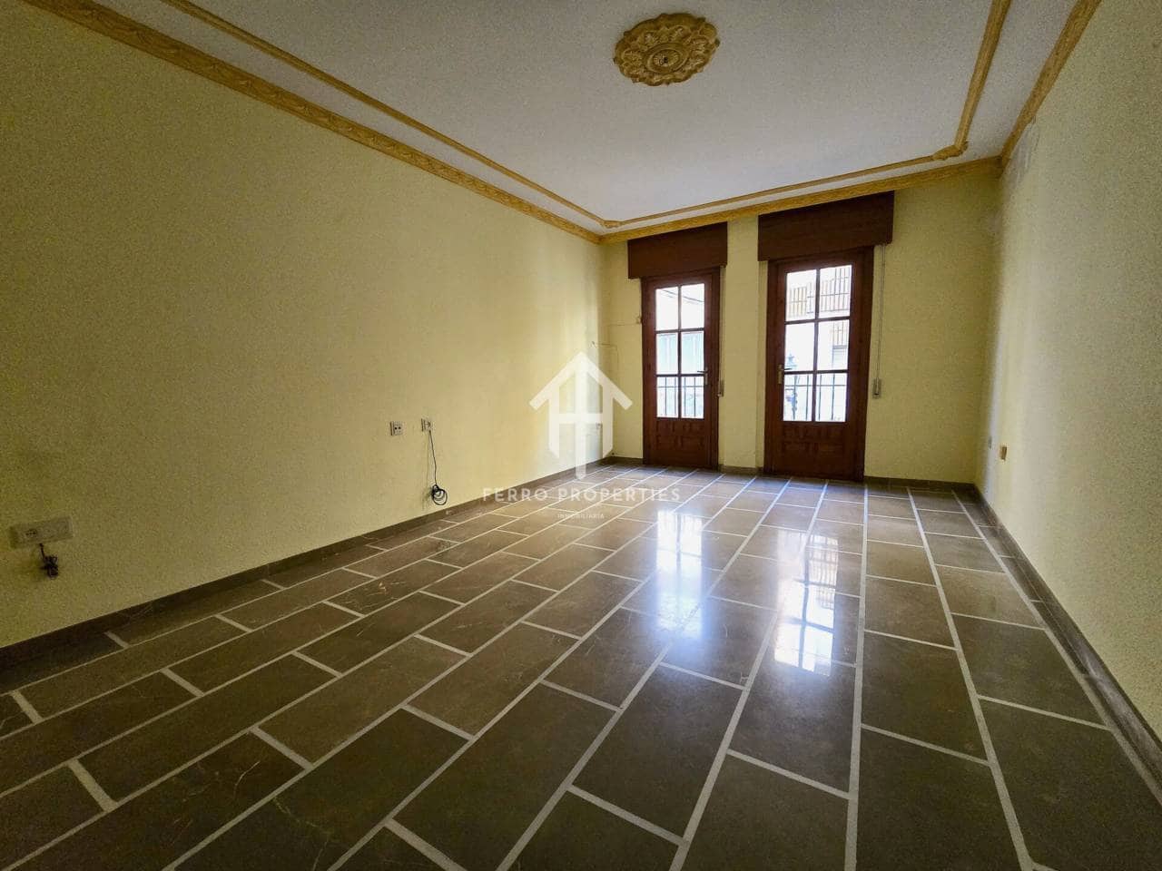 3 bedroom Flat for sale in Loja - € 63,900 (Ref: 9500974)