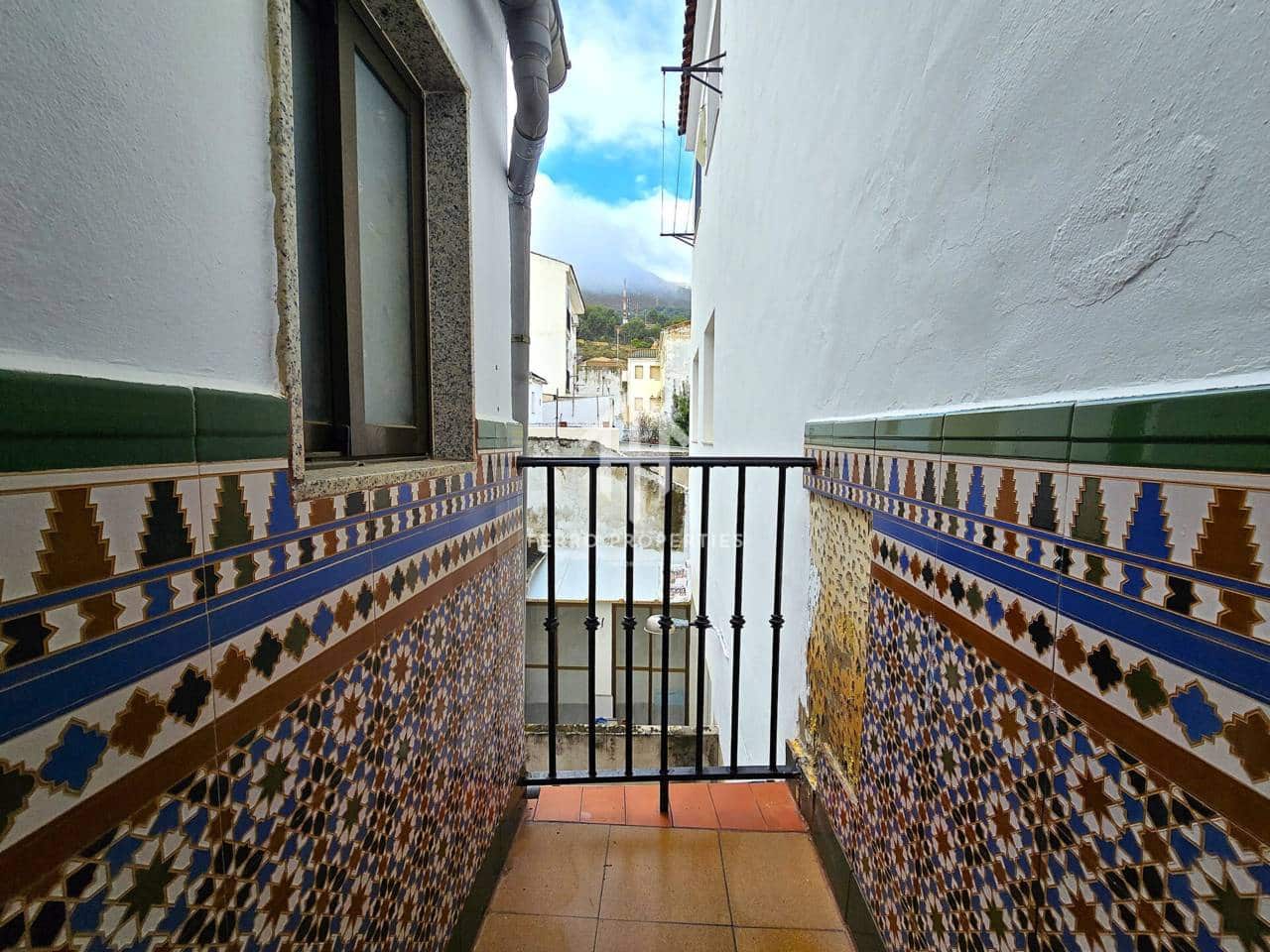 3 bedroom Flat for sale in Loja - € 63,900 (Ref: 9500974)