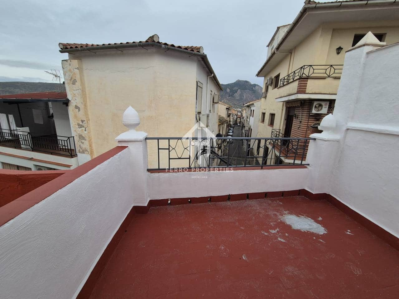 2 bedroom Townhouse for rent in Loja - € 600 (Ref: 9501854)
