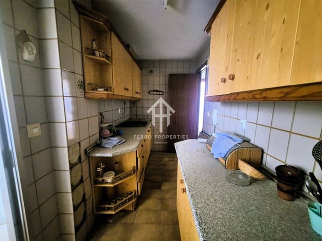 4 makuuhuone Asunto myytävänä paikassa Loja - 74 900 € (Ref: 9537111)