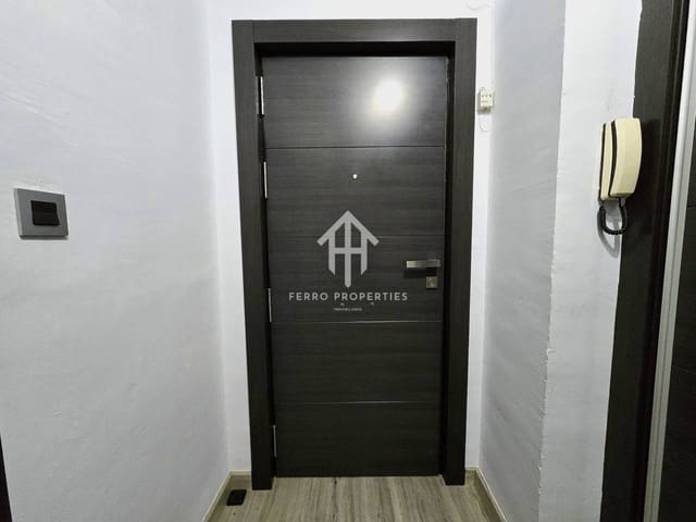 3 Zimmer Wohnung zu verkaufen in Loja - 112.000 € (Ref: 9542883)