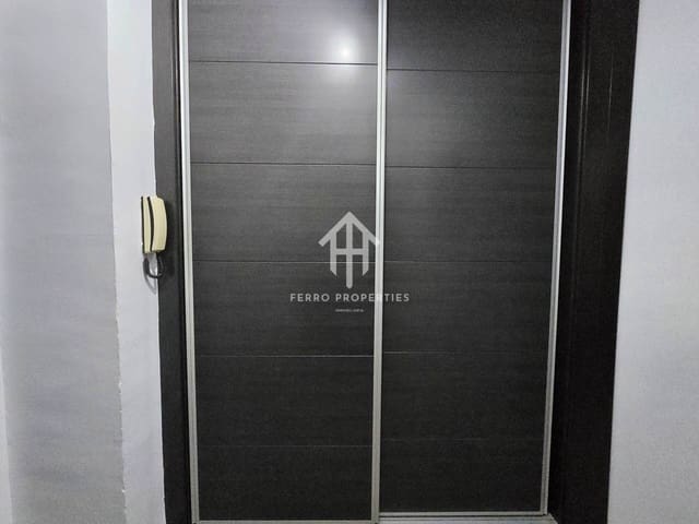 3 Zimmer Wohnung zu verkaufen in Loja - 112.000 € (Ref: 9542883)