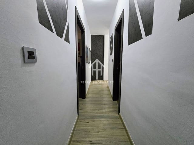 3 Zimmer Wohnung zu verkaufen in Loja - 112.000 € (Ref: 9542883)