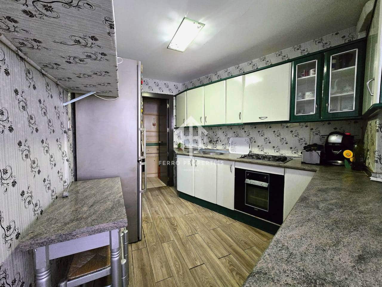 3 Zimmer Wohnung zu verkaufen in Loja - 112.000 € (Ref: 9542883)