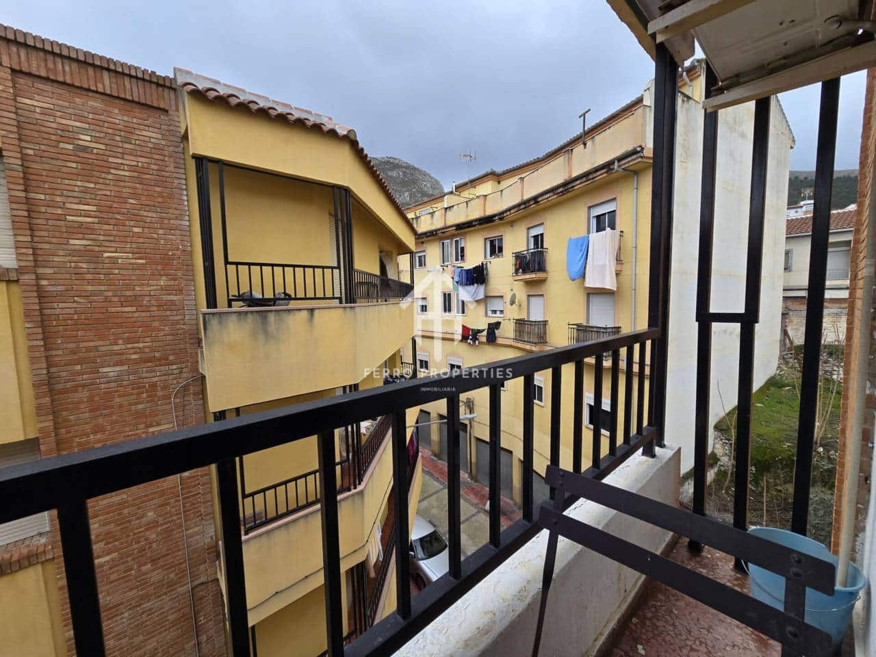 3 Zimmer Wohnung zu verkaufen in Loja - 112.000 € (Ref: 9542883)