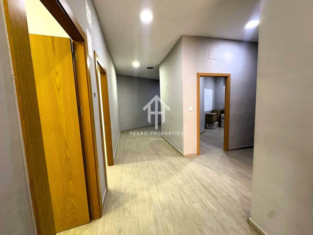 6 sovrum Kommersiell att hyra i Loja - 850 € (Ref: 9542884)