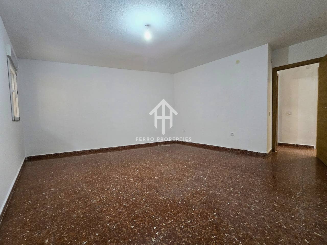 4 bedroom Flat for rent in Loja - € 550 (Ref: 9550448)