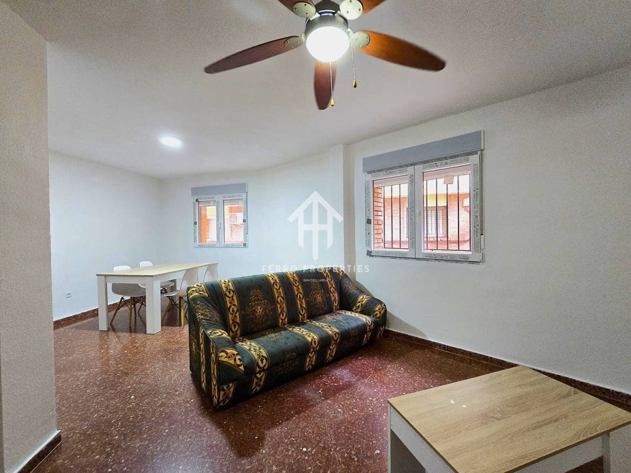 4 bedroom Flat for rent in Loja - € 550 (Ref: 9550448)