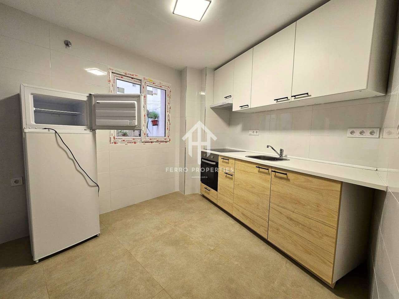 4 bedroom Flat for rent in Loja - € 550 (Ref: 9550448)