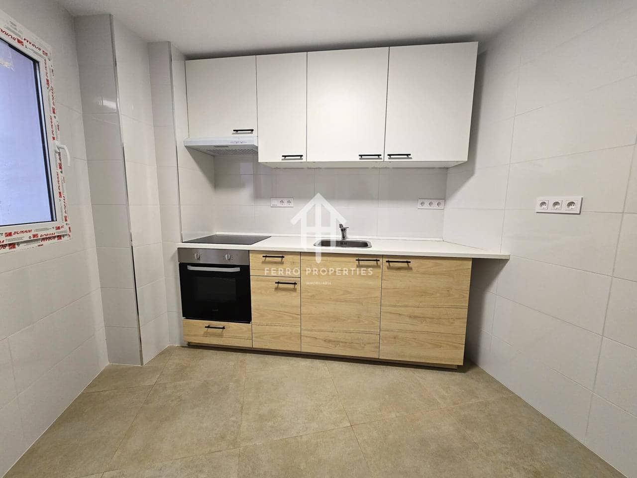 4 bedroom Flat for rent in Loja - € 550 (Ref: 9550448)