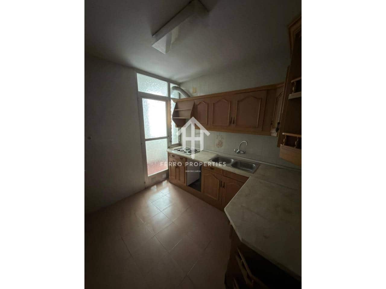 Piso de 3 habitaciones en Loja en venta - 77.500 € (Ref: 9567923)