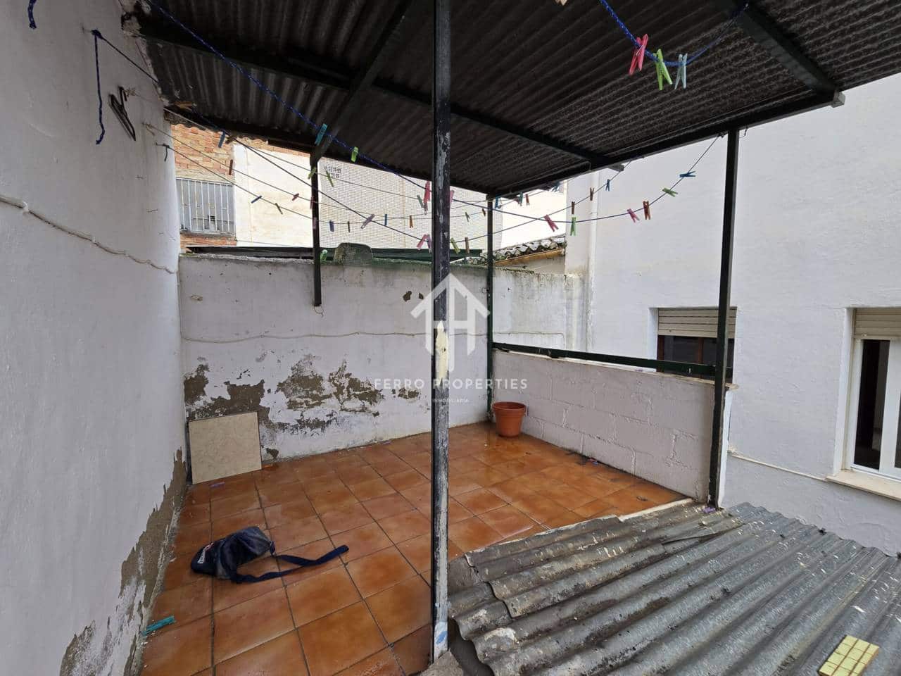 3 makuuhuone Omakotitalo vuokrattavana paikassa Loja - 600 € (Ref: 9570403)