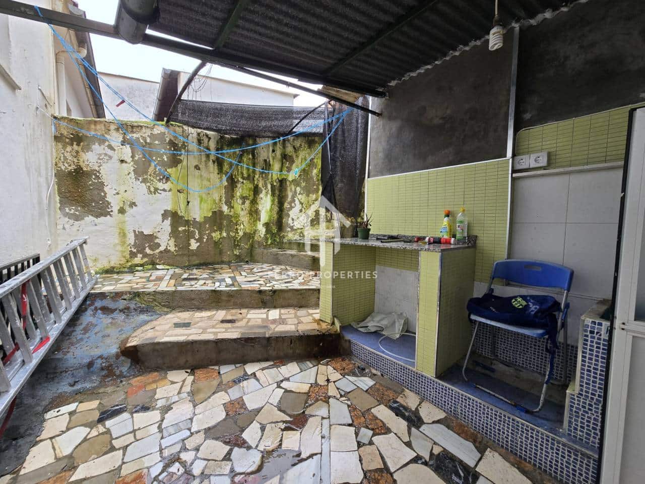 3 makuuhuone Omakotitalo vuokrattavana paikassa Loja - 600 € (Ref: 9570403)