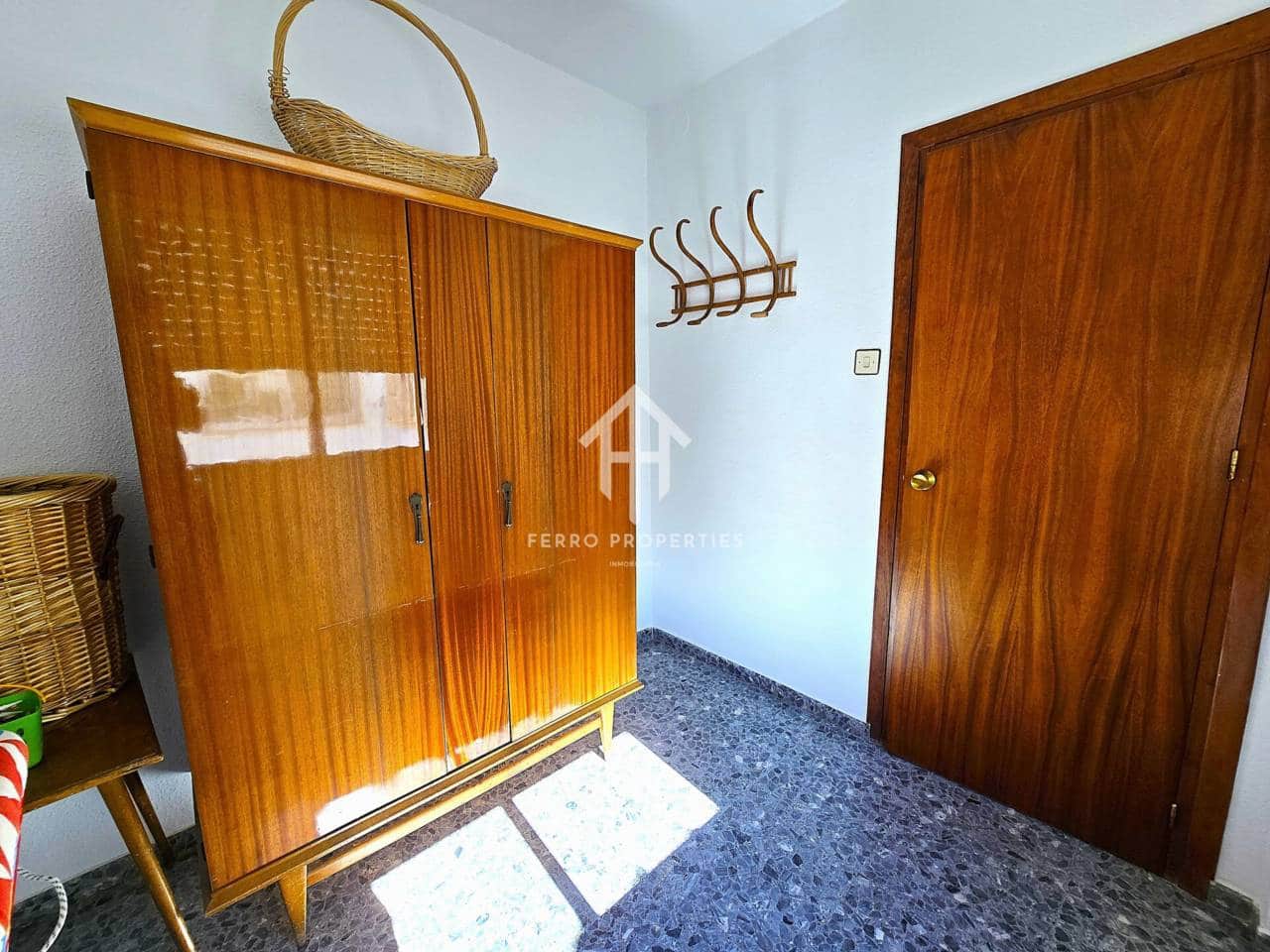4 bedroom Flat for sale in Loja - € 63,000 (Ref: 9585274)
