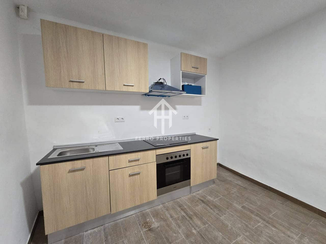 2 chambre Maison de Ville à vendre à Loja - 75 000 € (Ref: 9598530)