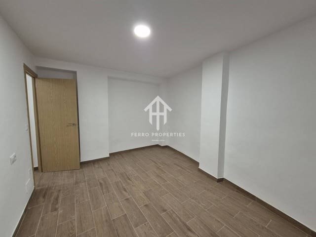 2 Zimmer Haus zu verkaufen in Loja - 75.000 € (Ref: 9598530)