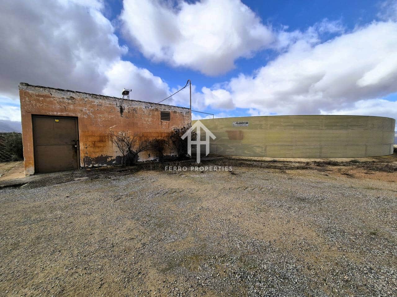 Landgrundstück zu verkaufen in Salar - 2.200.000 € (Ref: 9643669)