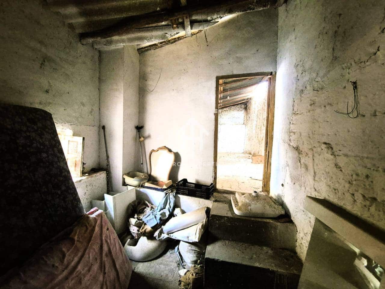 3 soverom Finca/Herregård til salgs i Gojar - € 95 000 (Ref: 9651058)