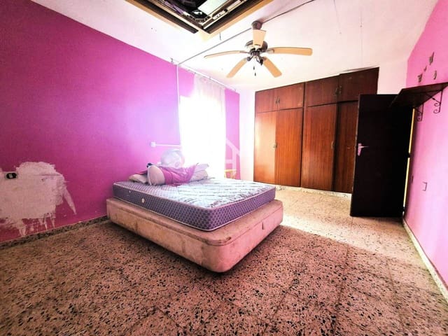 3 soverom Finca/Herregård til salgs i Gójar - € 95 000 (Ref: 9651058)