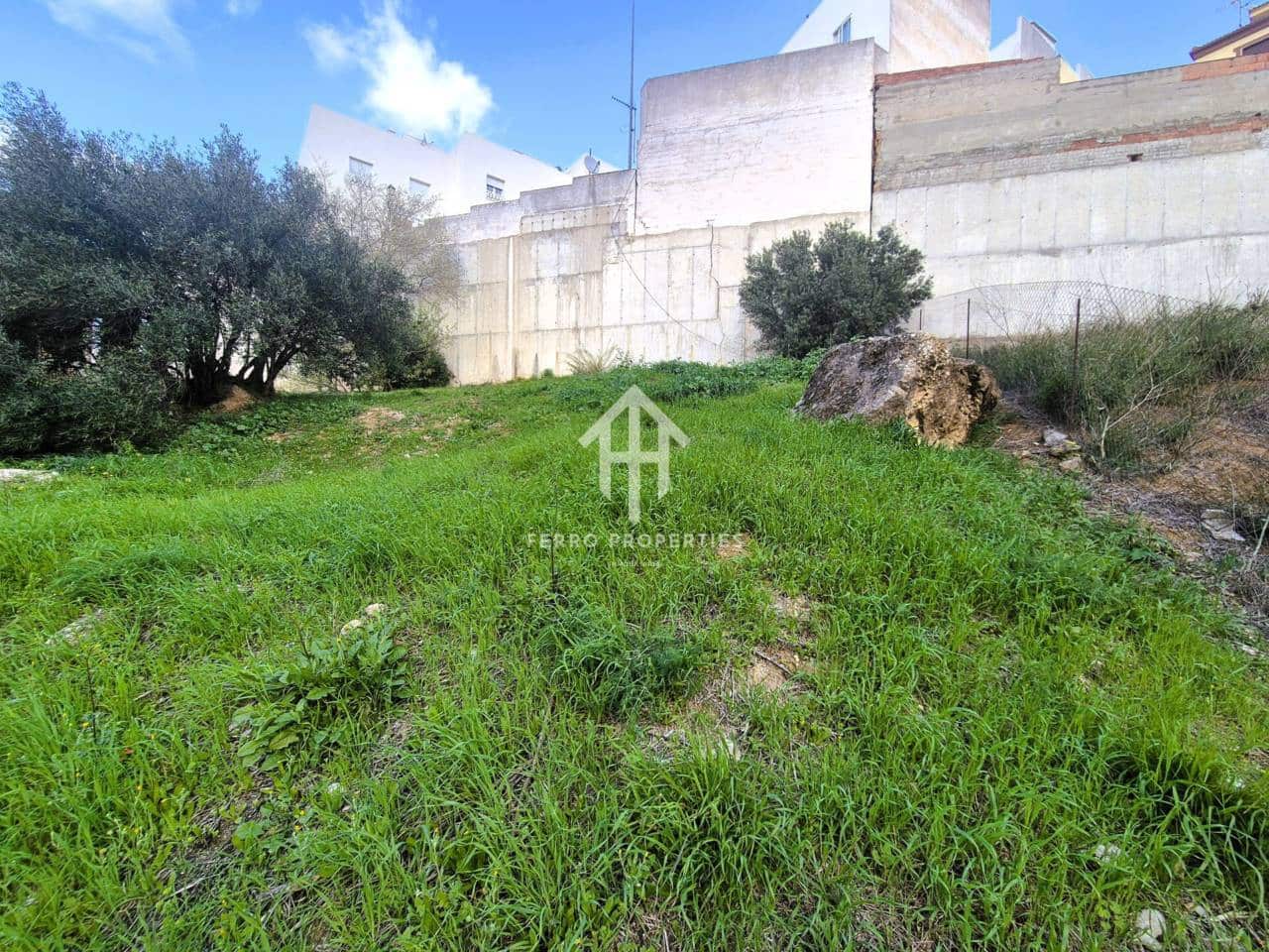 Tontti myytävänä paikassa Loja - 36 000 € (Ref: 9654539)