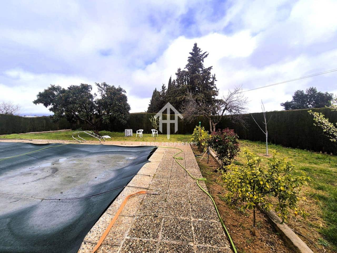 1 slaapkamer Finca/Landhuis te koop in Moraleda de Zafayona met zwembad garage - € 195.900 (Ref: 9665735)