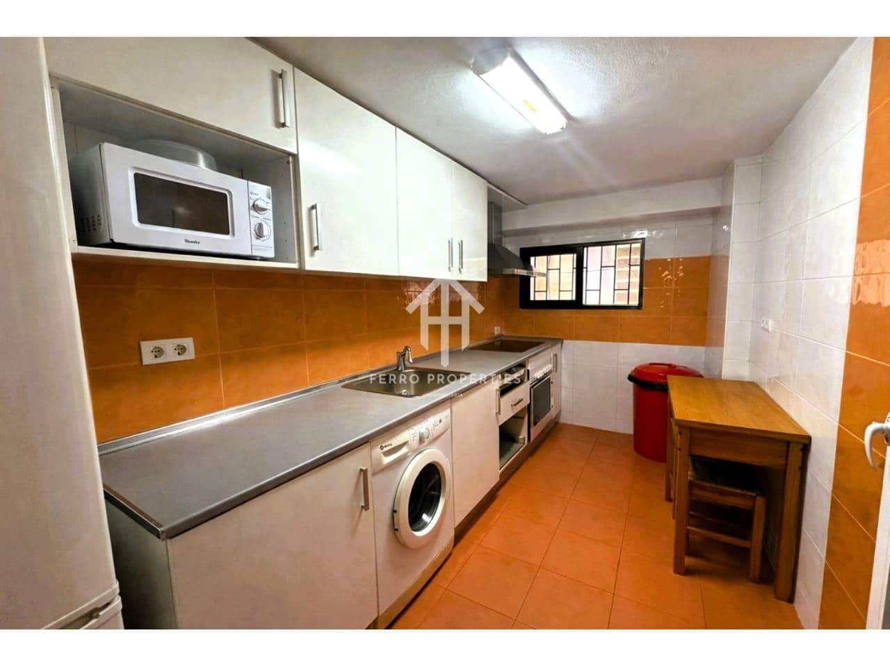 2 makuuhuone Asunto myytävänä paikassa Loja - 75 000 € (Ref: 9673729)