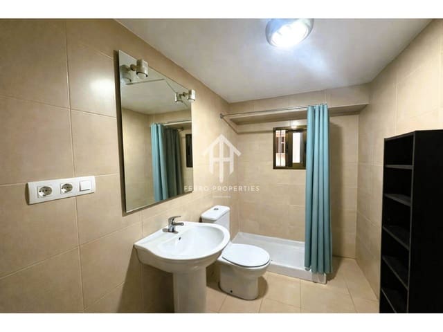 2 makuuhuone Asunto myytävänä paikassa Loja - 75 000 € (Ref: 9673729)