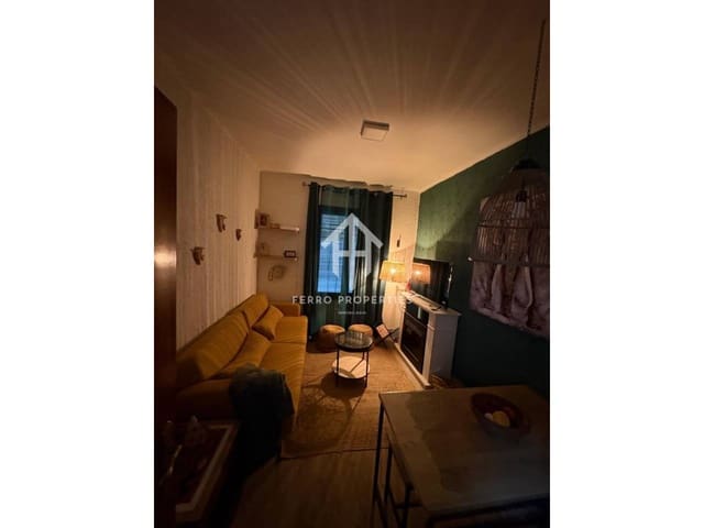 Piso de 2 habitaciones en Rute en venta - 69.900 € (Ref: 9688747)