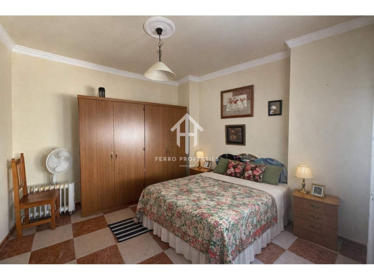 3 slaapkamer Flat te koop in Loja - € 67.000 (Ref: 9688748)