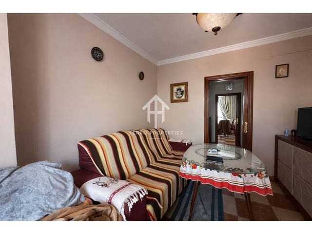 3 slaapkamer Flat te koop in Loja - € 67.000 (Ref: 9688748)