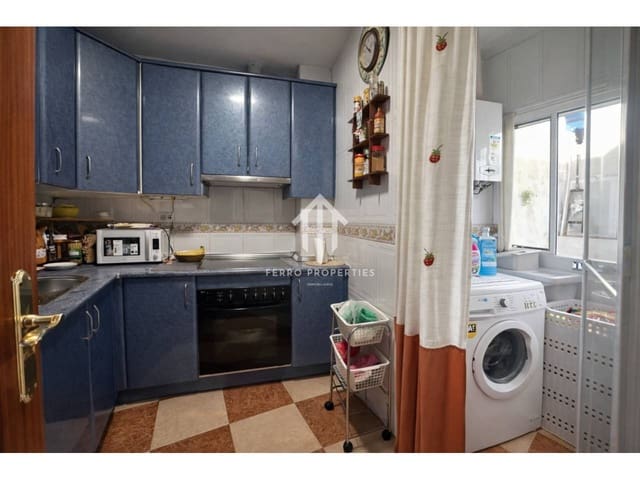 3 slaapkamer Flat te koop in Loja - € 67.000 (Ref: 9688748)