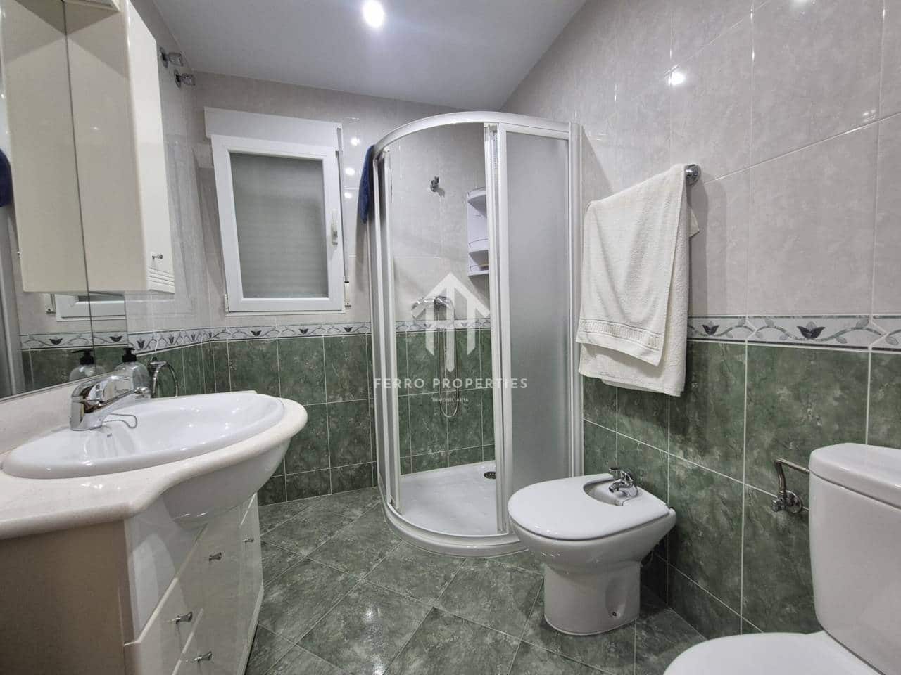 3 bedroom Flat for sale in Loja with garage - € 129,900 (Ref: 9697954)