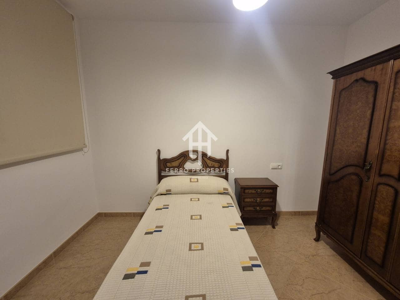 3 bedroom Flat for sale in Loja with garage - € 129,900 (Ref: 9697954)