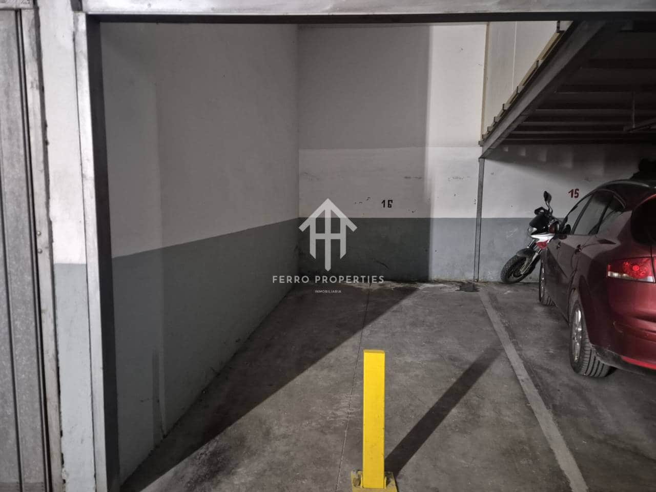 3 bedroom Flat for sale in Loja with garage - € 129,900 (Ref: 9697954)