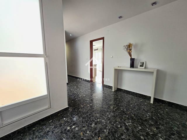 3 camera da letto Appartamento da affittare in Loja con garage - 700 € (Rif: 9726261)