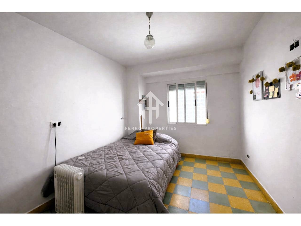 3 bedroom Townhouse for sale in Loja - € 86,000 (Ref: 9743141)