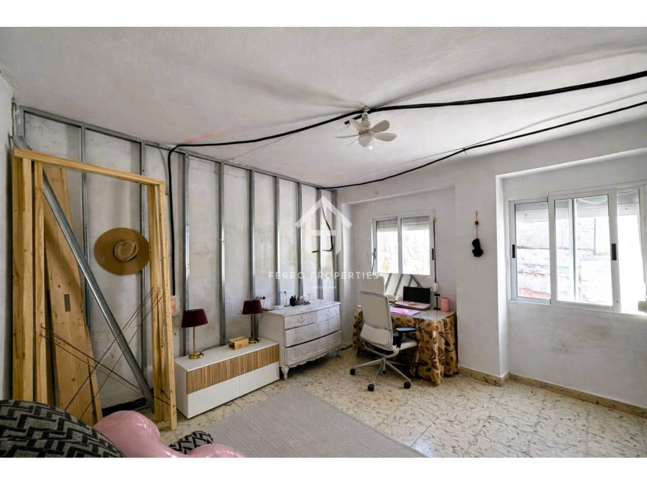 3 bedroom Townhouse for sale in Loja - € 86,000 (Ref: 9743141)