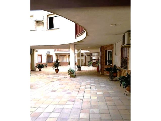 2 sypialnia Penthouse na sprzedaż w Churriana de la Vega z garażem - 179 900 € (Ref: 9747436)