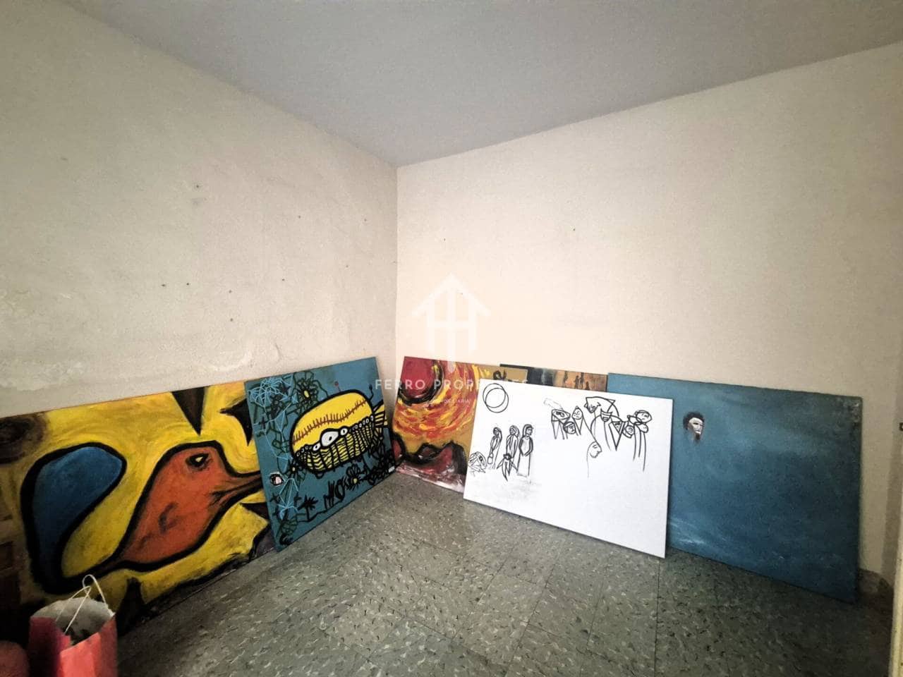 5 soveværelse Byhus til salg i Loja - € 67.500 (Ref: 9755192)