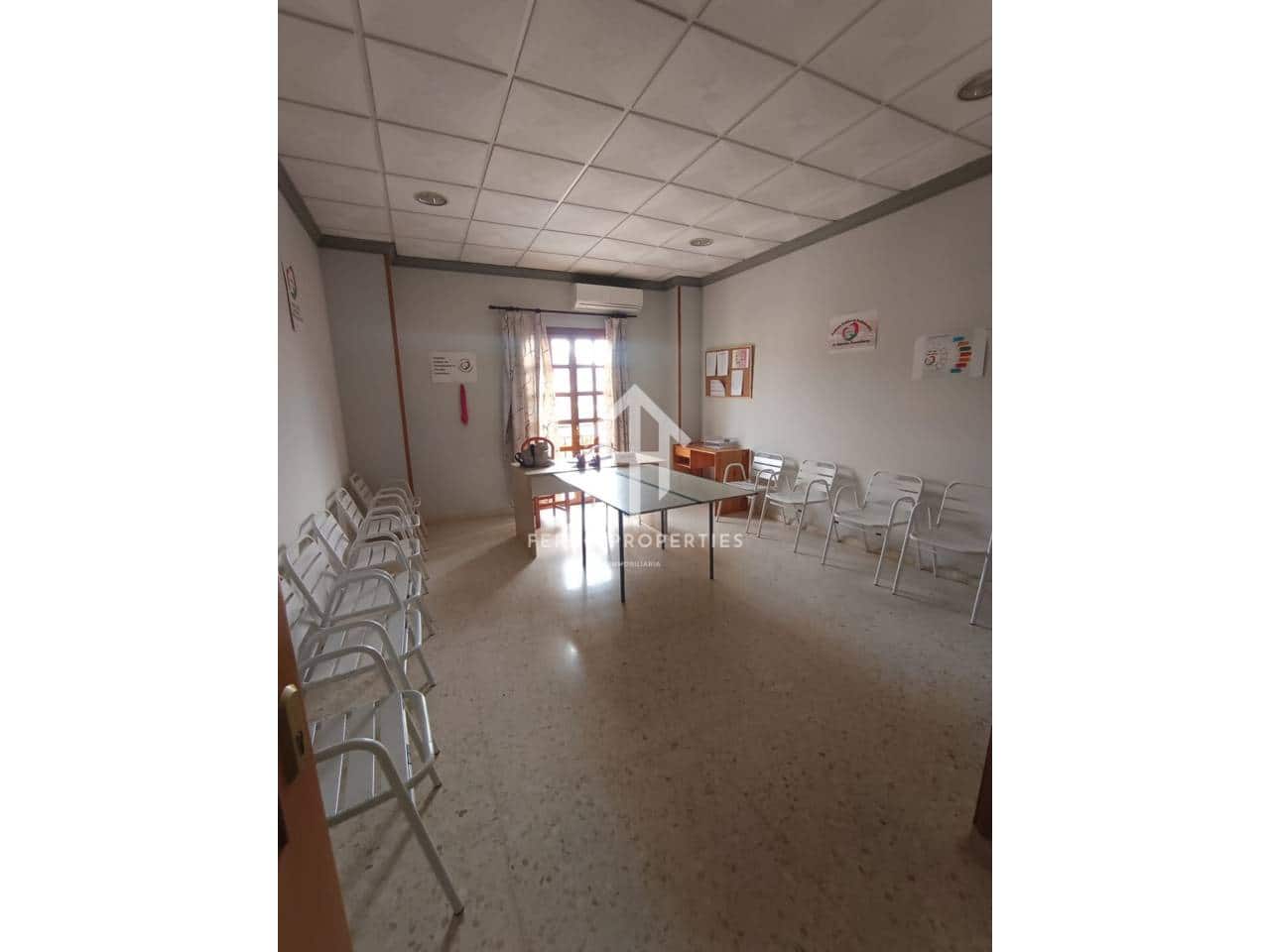 Commerciale in vendita in Loja - 82.500 € (Rif: 9758328)