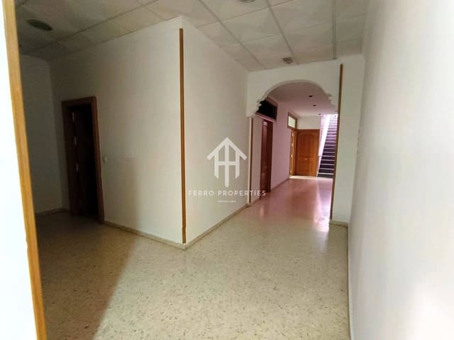 Commerciale in vendita in Loja - 82.500 € (Rif: 9758328)