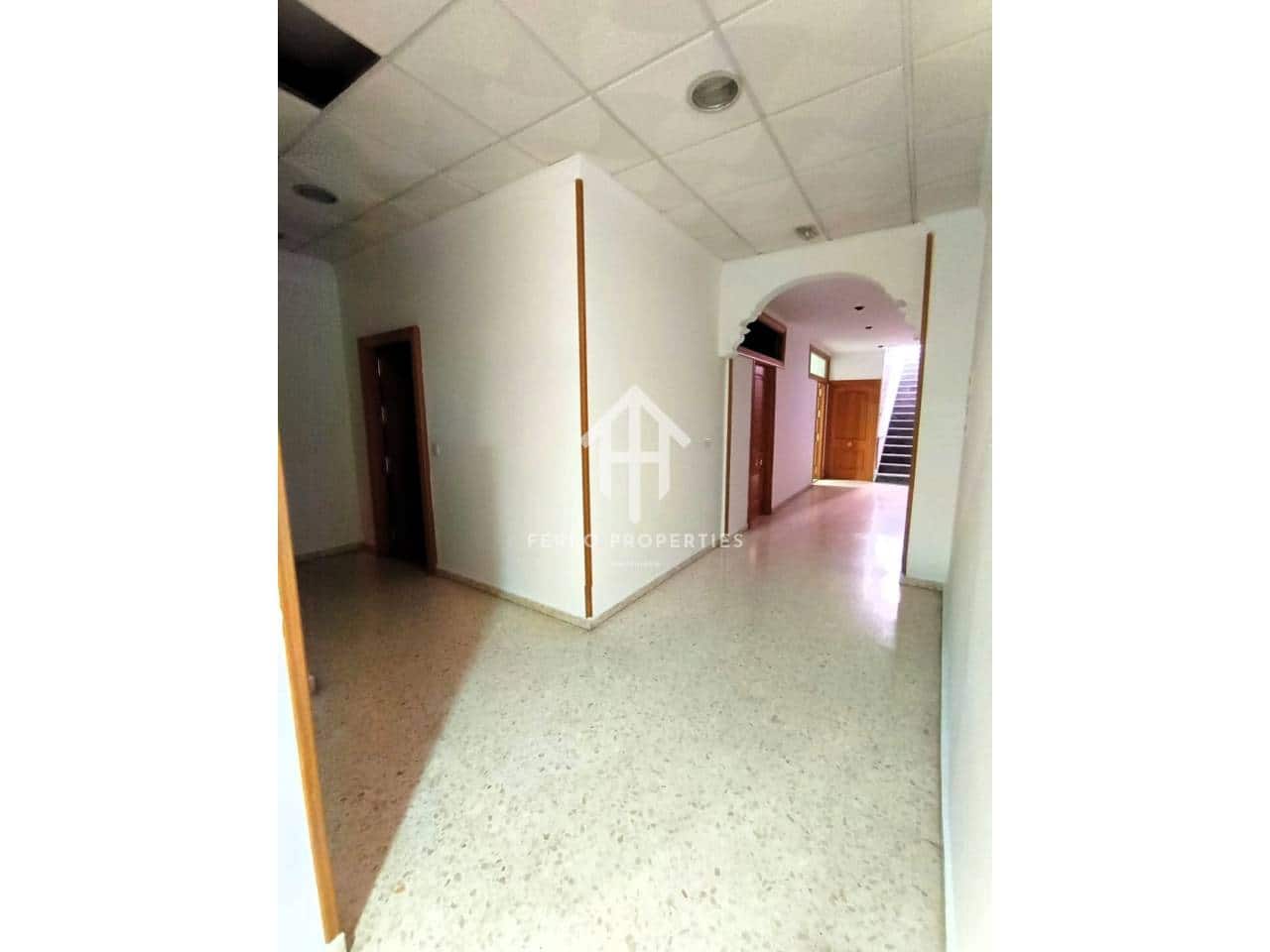 Commerciale in vendita in Loja - 82.500 € (Rif: 9758328)