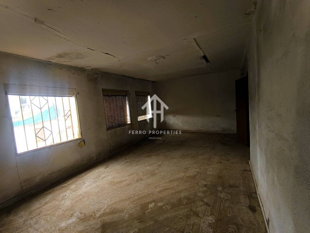 3 bedroom Townhouse for sale in Loja - € 37,000 (Ref: 9770207)