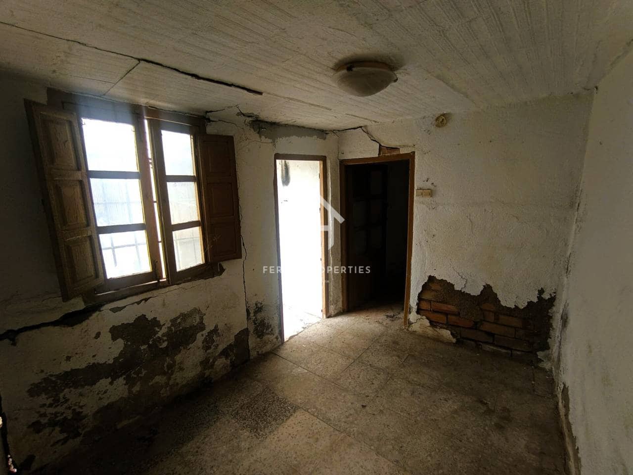 3 bedroom Townhouse for sale in Loja - € 37,000 (Ref: 9770207)