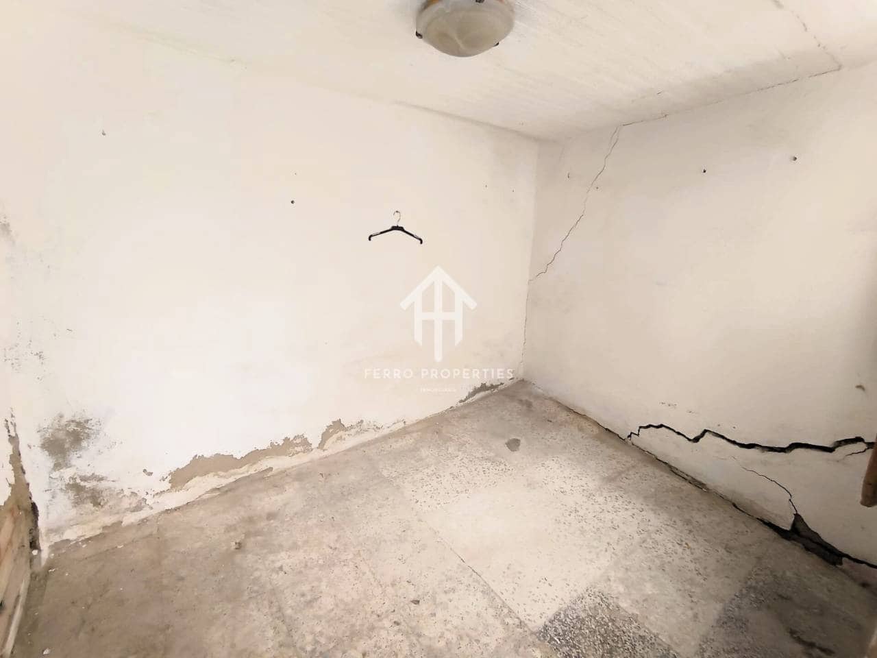 3 bedroom Townhouse for sale in Loja - € 37,000 (Ref: 9770207)