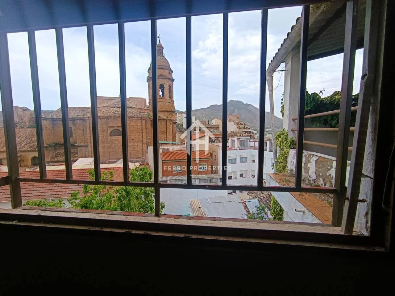 3 bedroom Townhouse for sale in Loja - € 37,000 (Ref: 9770207)