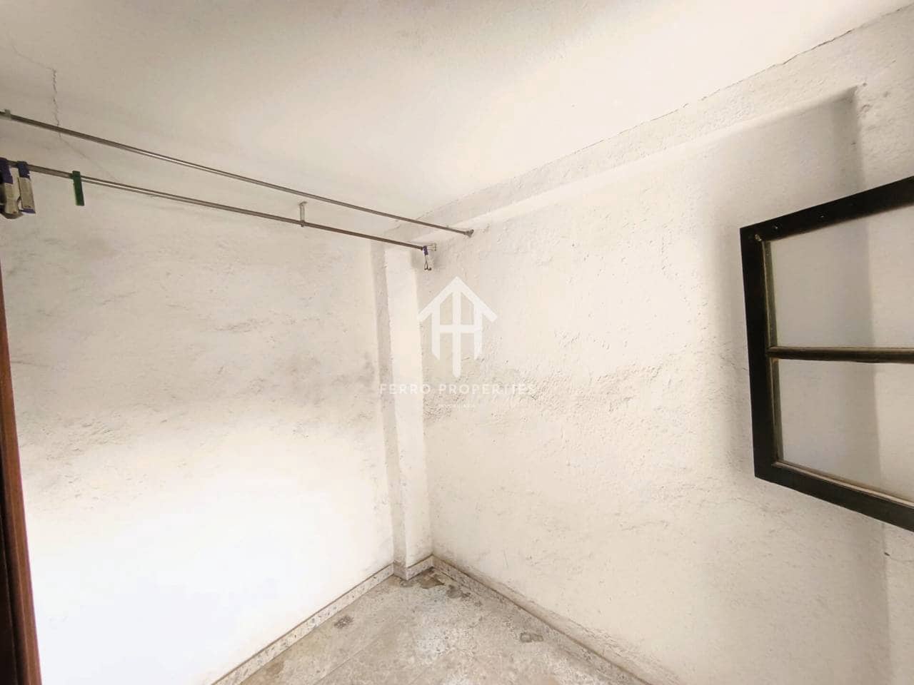 3 bedroom Townhouse for sale in Loja - € 37,000 (Ref: 9770207)