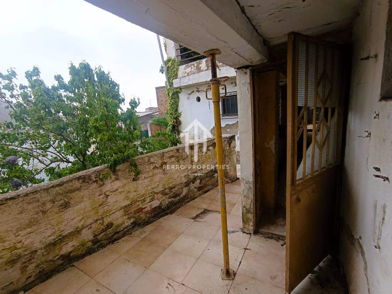 3 bedroom Townhouse for sale in Loja - € 37,000 (Ref: 9770207)