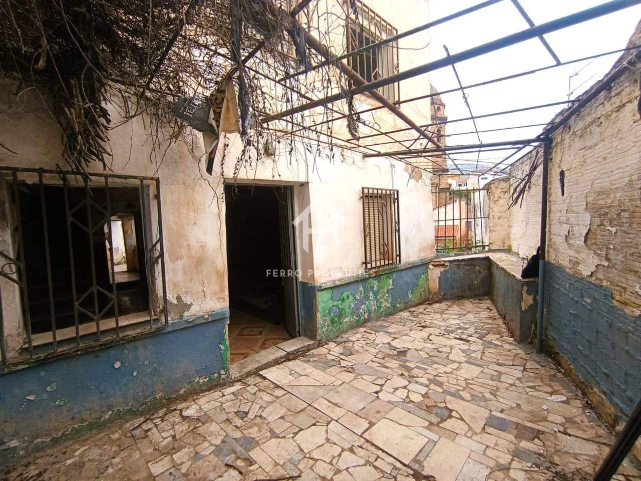 3 bedroom Townhouse for sale in Loja - € 37,000 (Ref: 9770207)